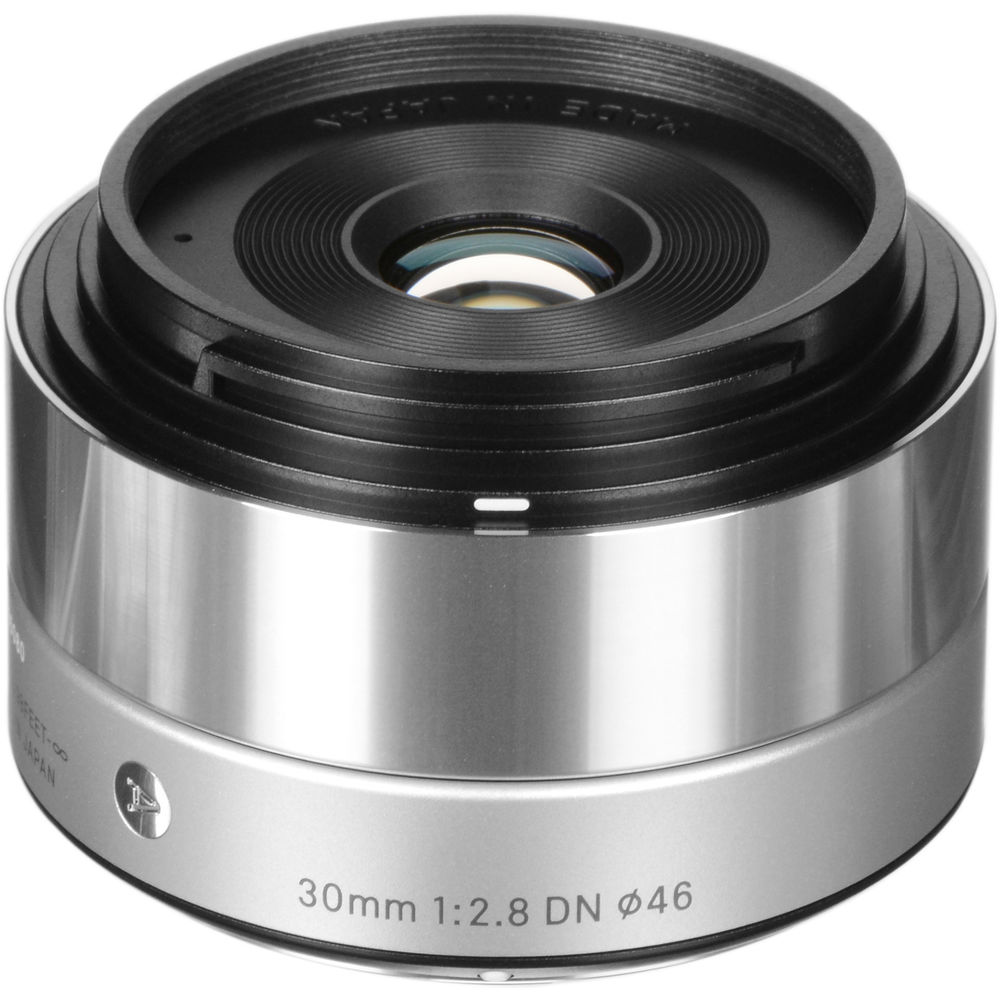 Sigma 30mm F2.8 DN Lens - m4/3 - Silver