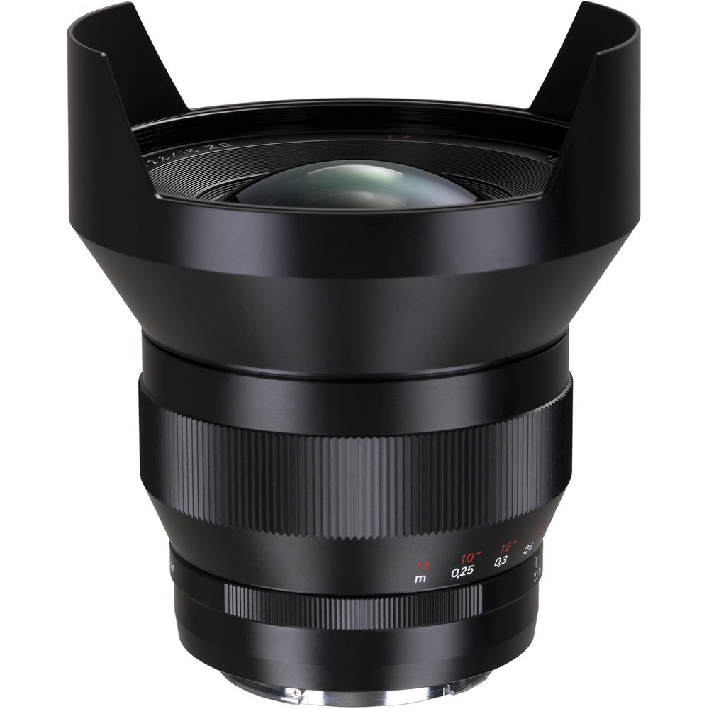 Zeiss 15mm F2.8 Distagon T* ZE for Canon EF Mount (With FREE Zeiss Cleaning Kit)