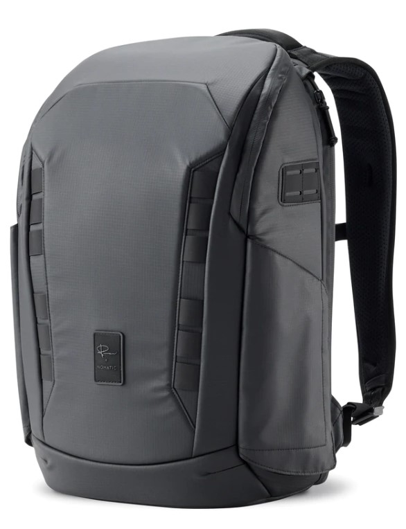 Nomatic McKinnon Camera Backpack with Divider (25L)