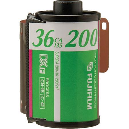FUJIFILM Fujicolor 200 Color Negative Film (35mm Roll Film, 36 Exposures) boxed